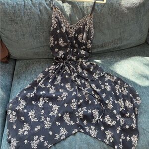 2/16 Xhilaration Asymmetrical Hankerchief Navy Blue Floral Dress NWOT